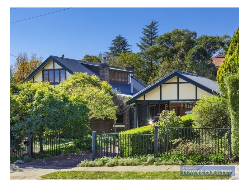 151 Dangar Street, Armidale NSW 2350