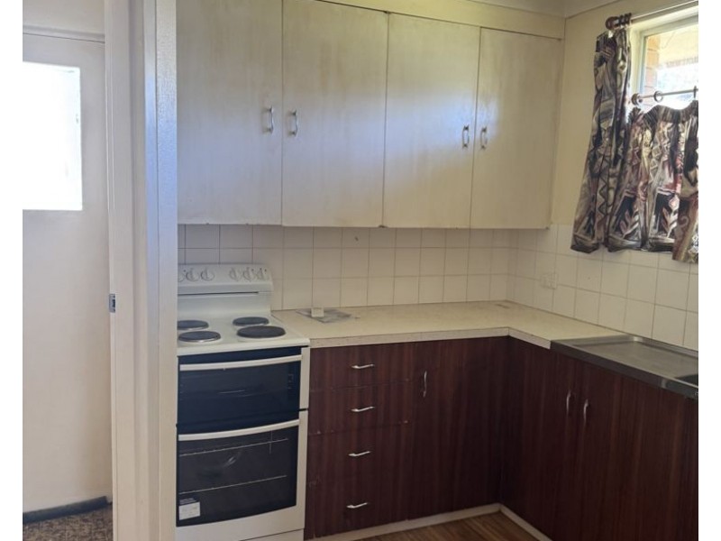 1/1 Kathleen Crescent, Armidale NSW 2350