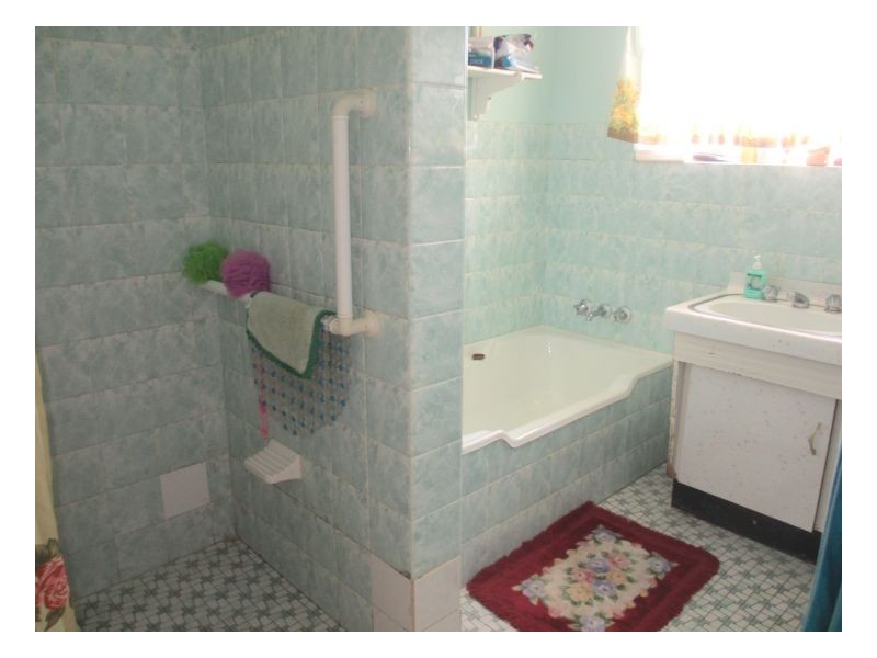 13 Trim Street, Armidale NSW 2350