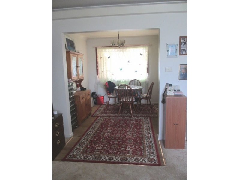 13 Trim Street, Armidale NSW 2350