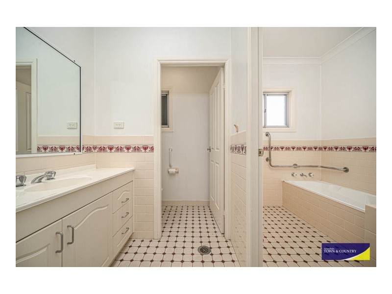 1/94a Rusden Street, Armidale NSW 2350