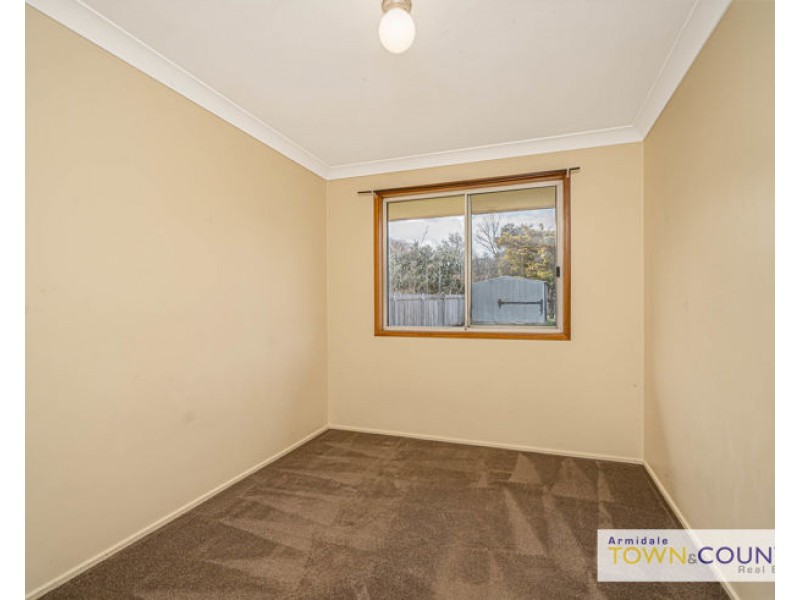 56 Macdonald Drive, Armidale NSW 2350