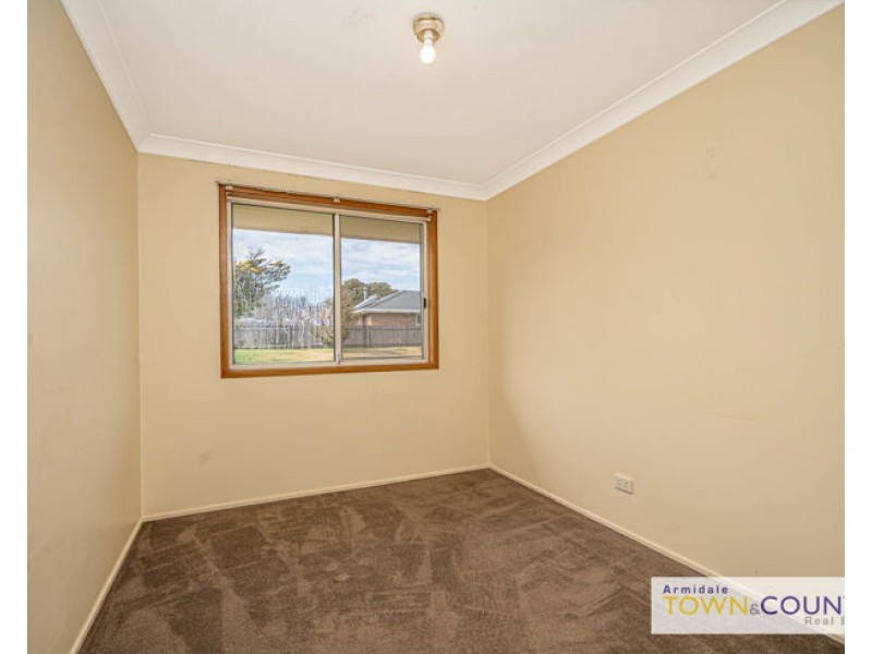 56 Macdonald Drive, Armidale NSW 2350
