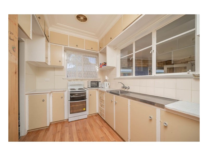 60 Mossman Street, Armidale NSW 2350