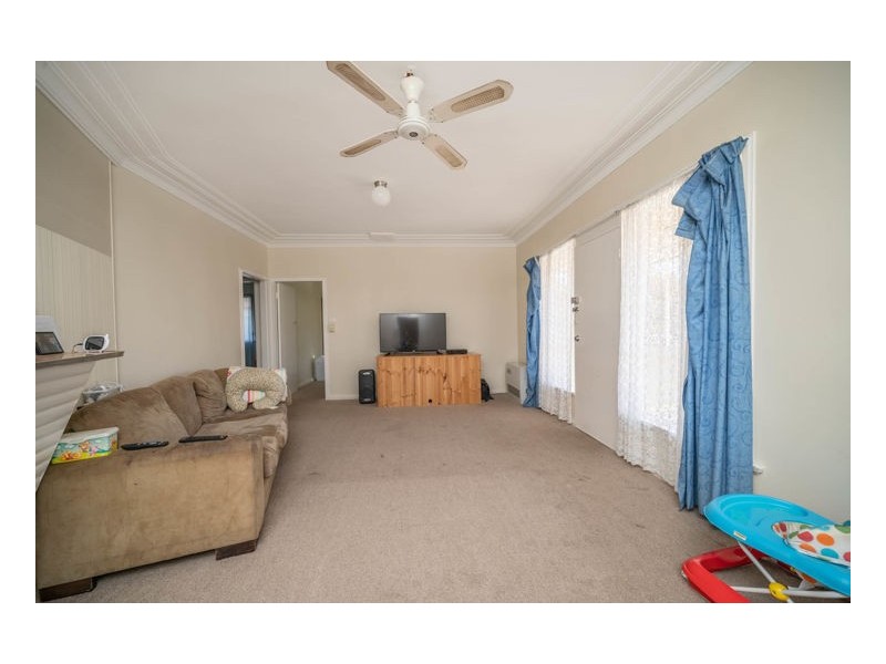 60 Mossman Street, Armidale NSW 2350