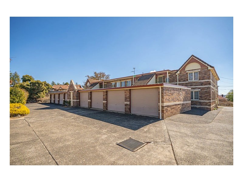 4/114-116 Mossman Street, Armidale NSW 2350
