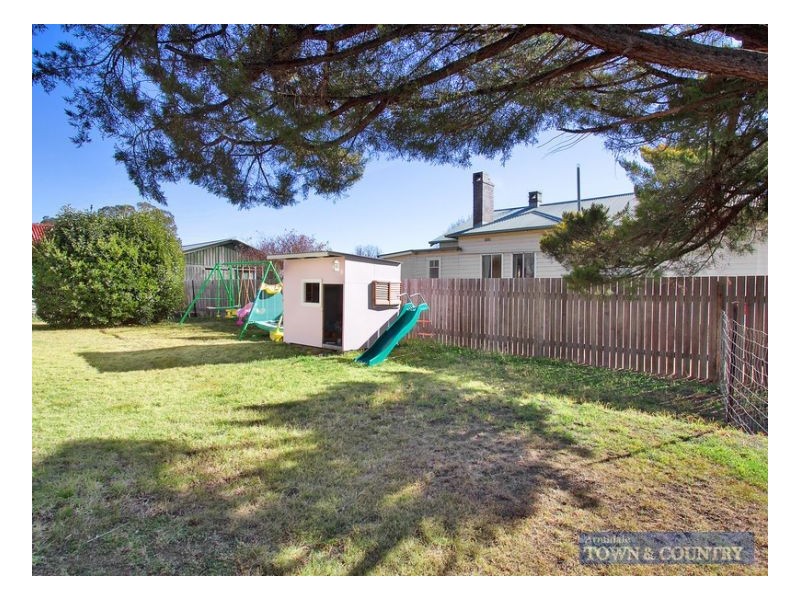 96 Niagara Street, Armidale NSW 2350