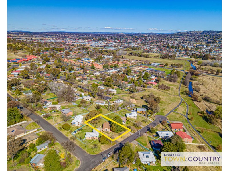 33 Northcott Street, Armidale NSW 2350