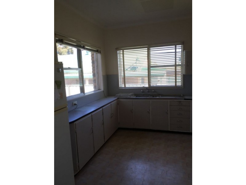 1 Oliver Avenue, Armidale NSW 2350