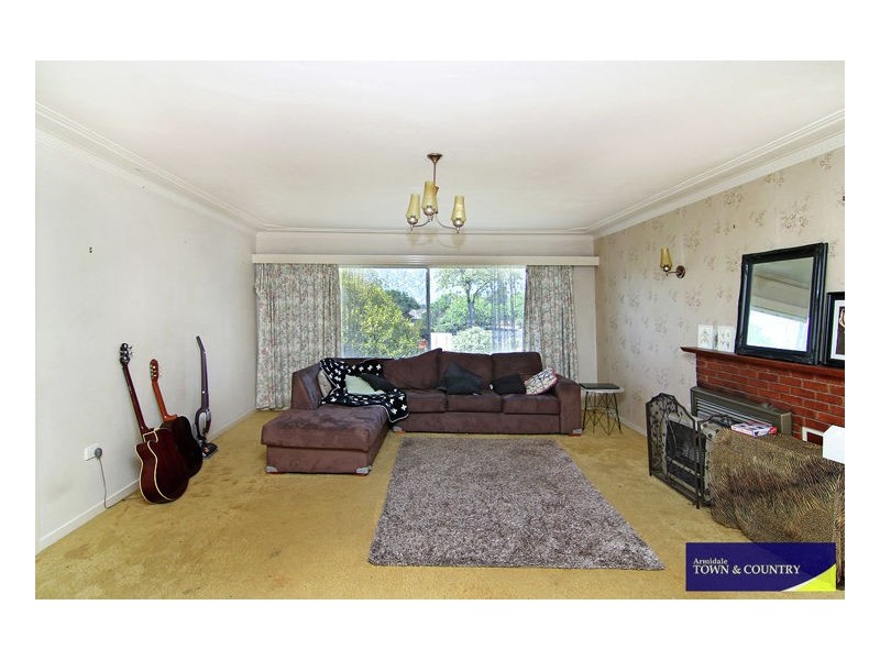 5 Richardson Avenue, Armidale NSW 2350