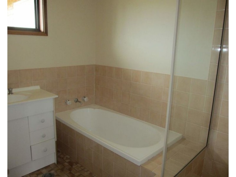 6/196 Rusden Street, Armidale NSW 2350