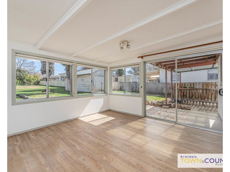 56 Taylor Street, Armidale NSW 2350