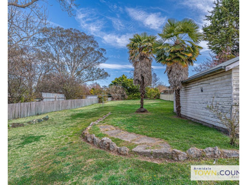 56 Taylor Street, Armidale NSW 2350