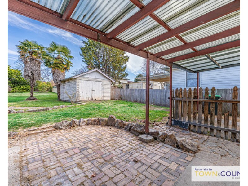 56 Taylor Street, Armidale NSW 2350