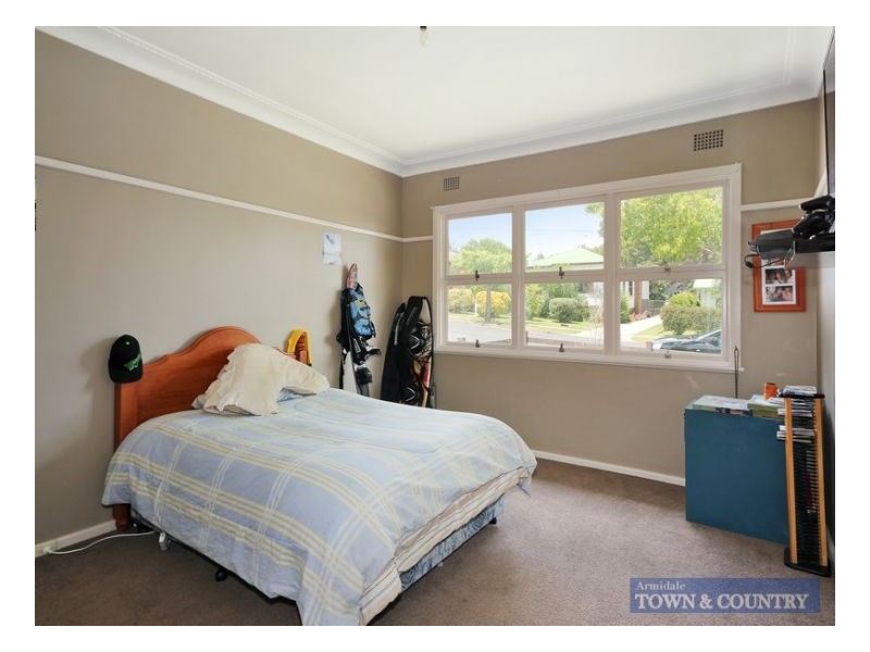 70 Markham Street, Armidale NSW 2350