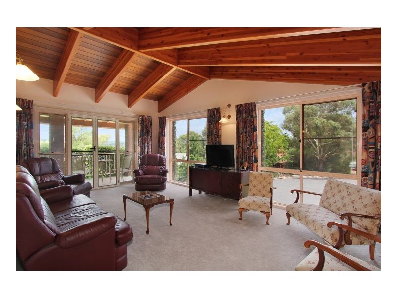 14 Eulahbar Crescent, Armidale NSW 2350