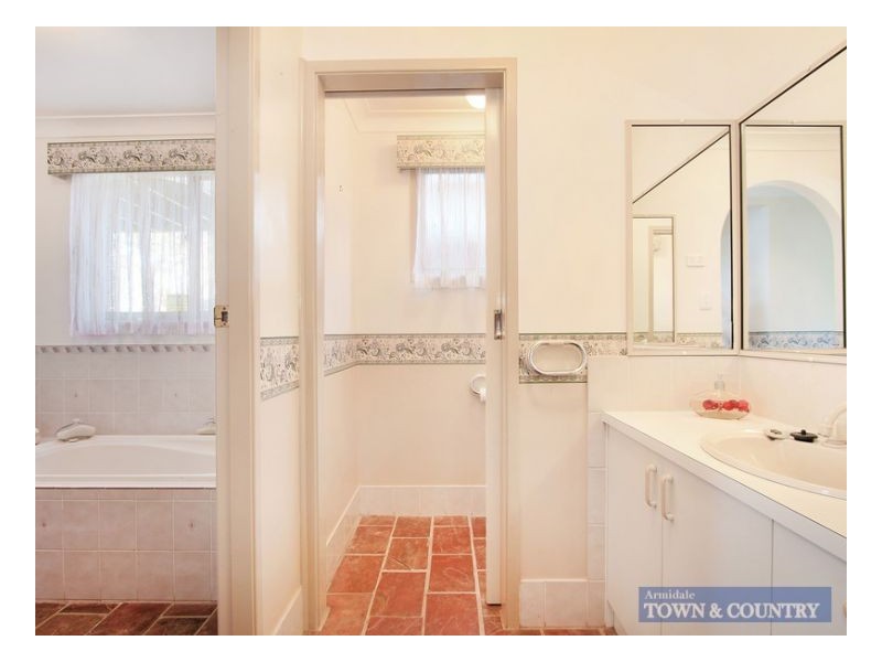 3 Eulahbar Crescent, Armidale NSW 2350