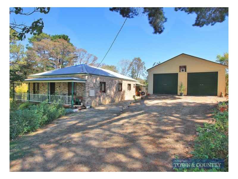 6 Vincent Street, Uralla NSW 2358