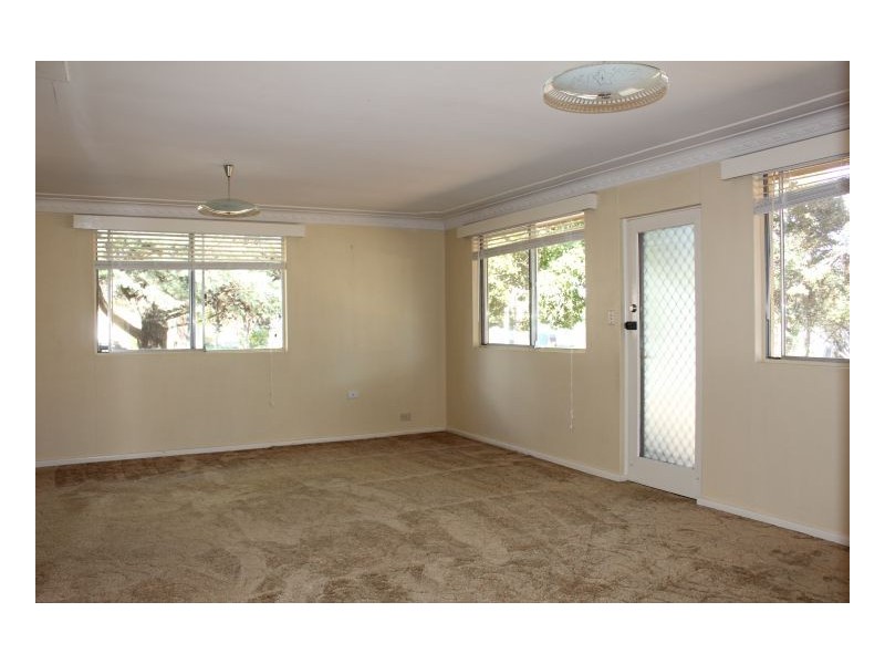 12 Bellevue Road, Armidale NSW 2350