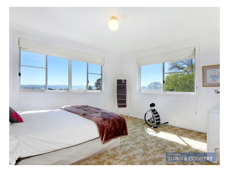 155 Marsh Street, Armidale NSW 2350