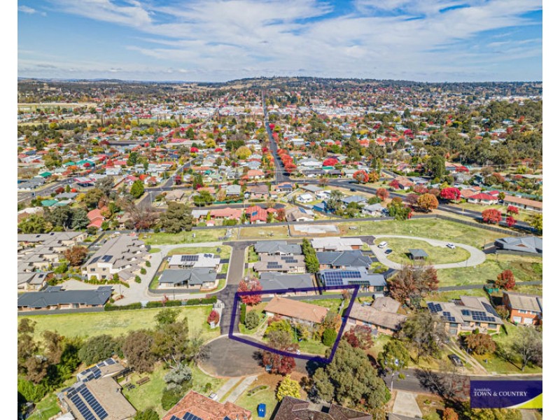 20 Freeman Crescent, Armidale NSW 2350