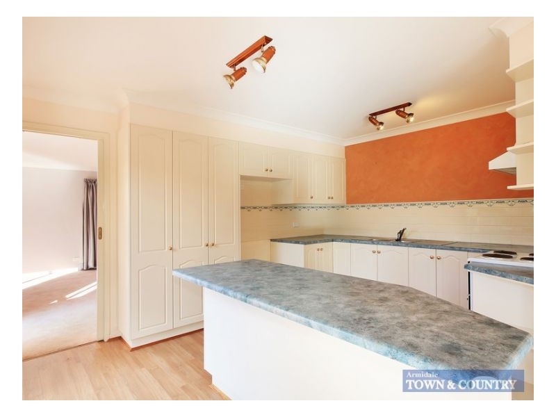 11 Rosecommon Avenue, Armidale NSW 2350