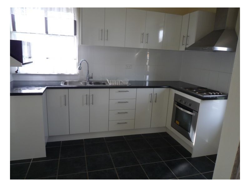 2 Mcintosh Crescent, Armidale NSW 2350