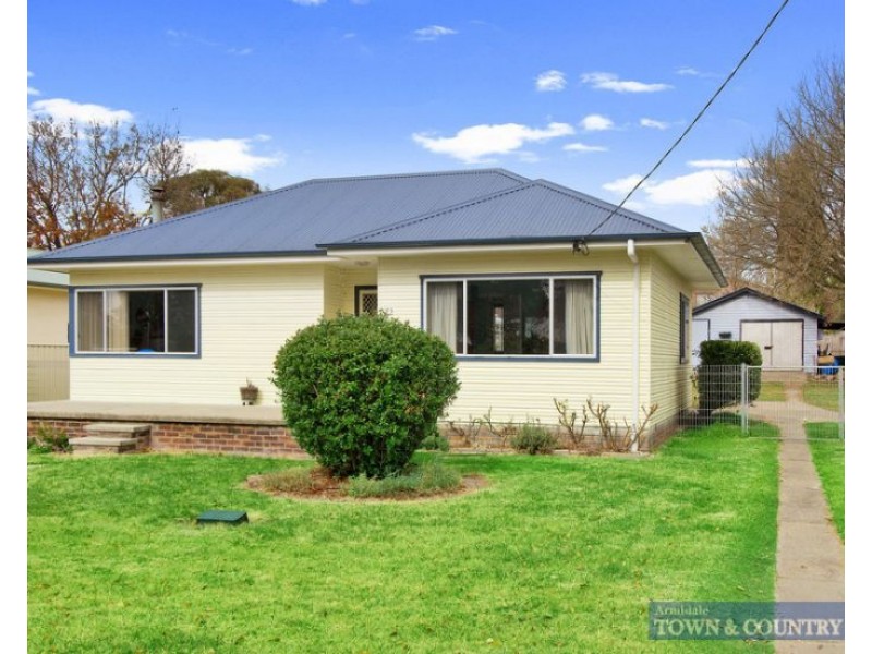 72 Mossman Street, Armidale NSW 2350