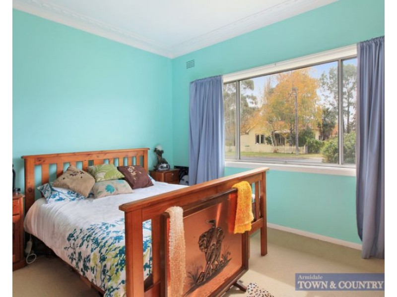 72 Mossman Street, Armidale NSW 2350