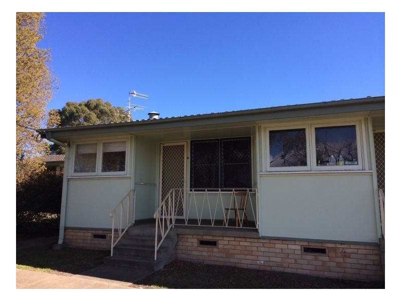 3/198 Canambe Street, Armidale NSW 2350