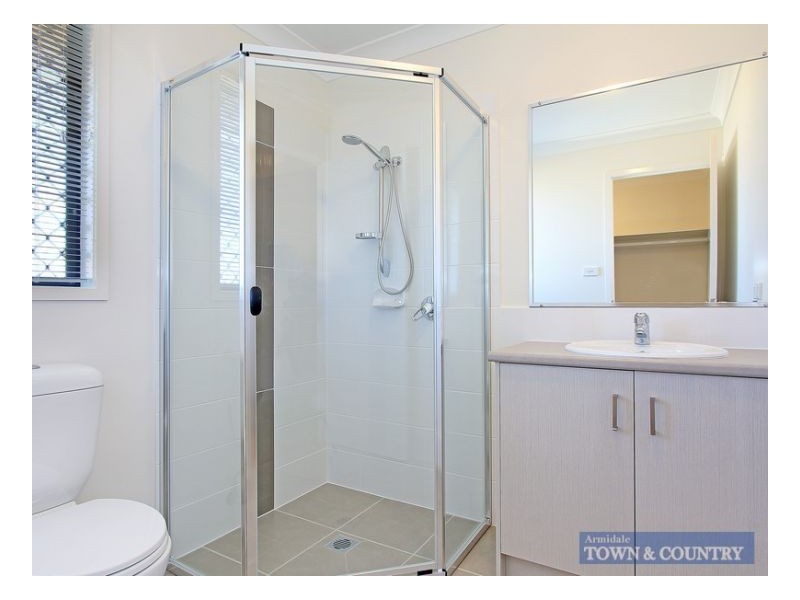 42 Manse Street, Guyra NSW 2365