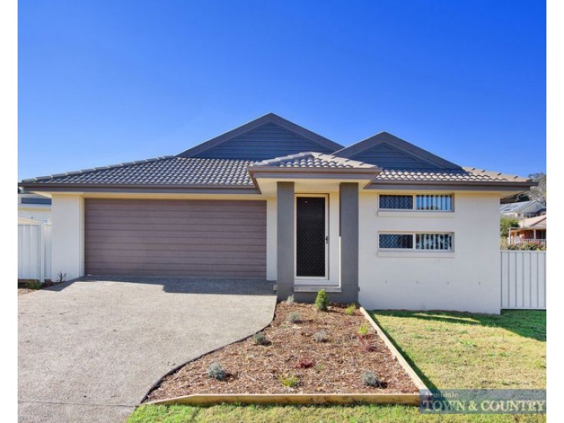 15 Golden Grove, Armidale NSW 2350