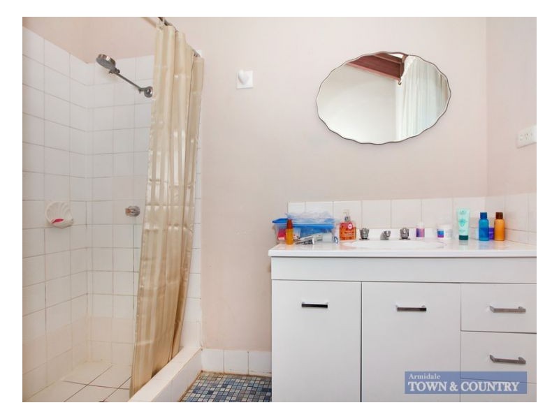 1 & 2/10 Glass Street, Armidale NSW 2350