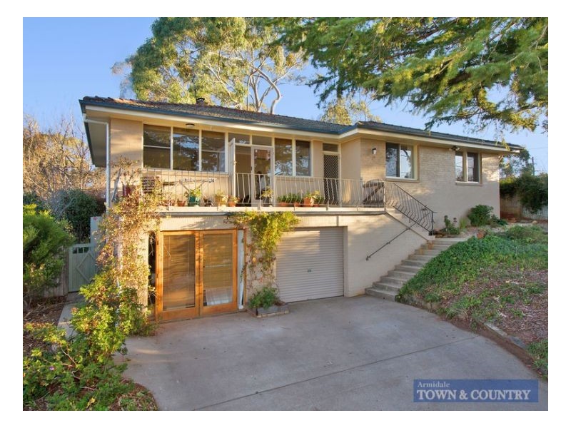 14 Garibaldi Street, Armidale NSW 2350