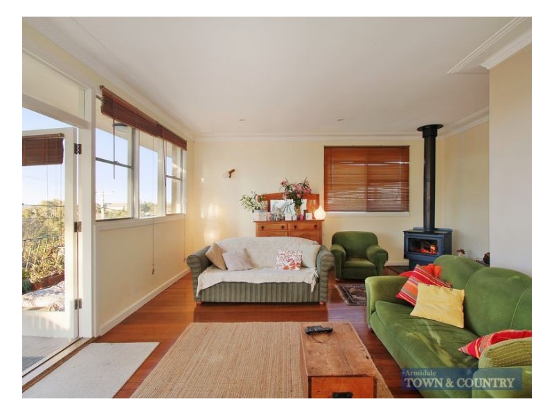 14 Garibaldi Street, Armidale NSW 2350