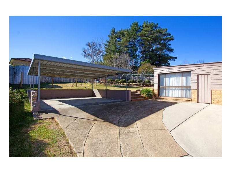 11 Schultz Avenue, Armidale NSW 2350