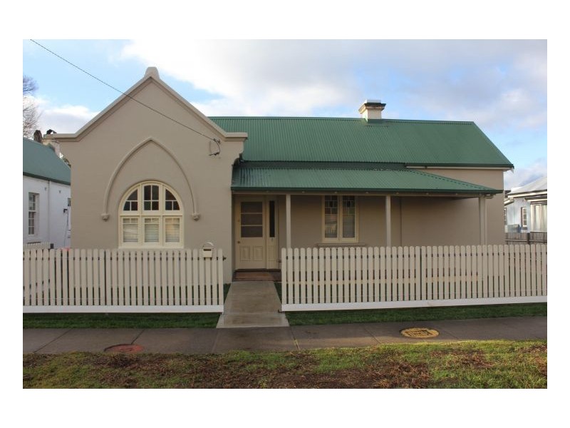 85 Rusden Street, Armidale NSW 2350