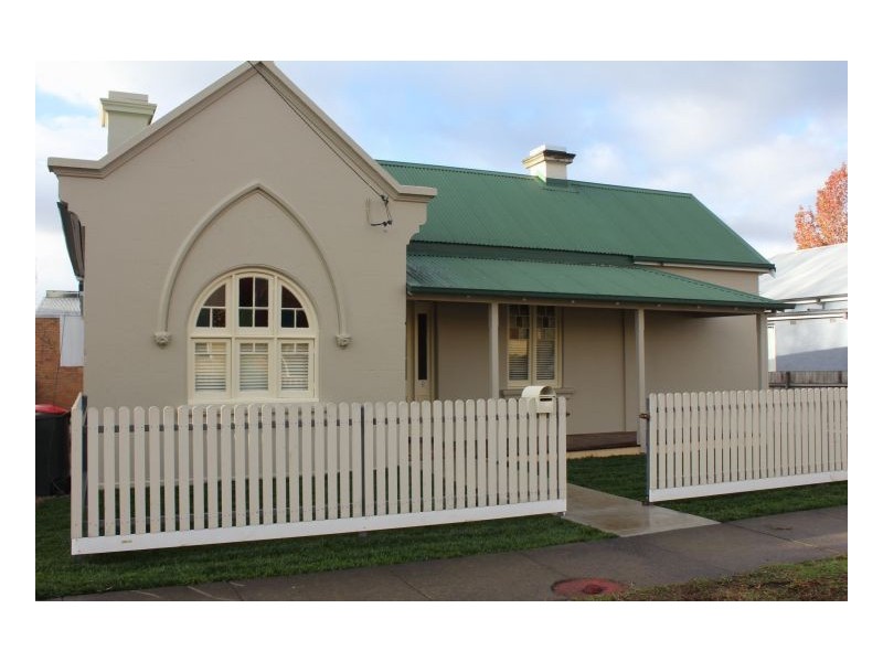 85 Rusden Street, Armidale NSW 2350