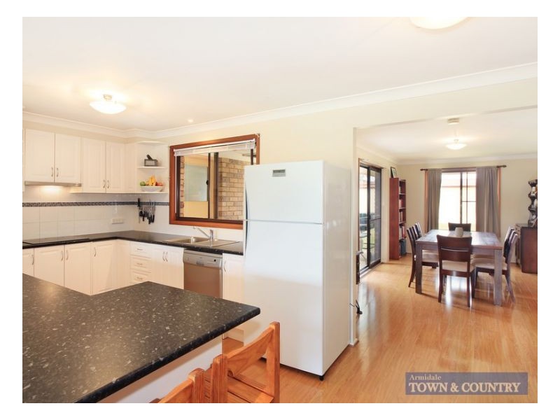 32 Dumaresq Street, Uralla NSW 2358