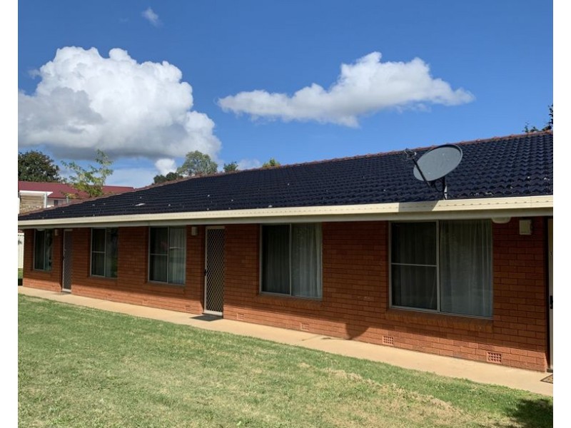 3/5 Bellevue Road, Armidale NSW 2350