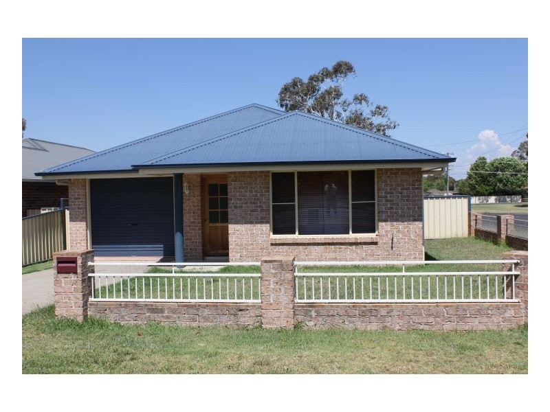 43 Proctor Street, Armidale NSW 2350