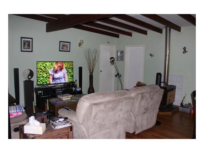 12 Bracken Street, Hillgrove NSW 2350