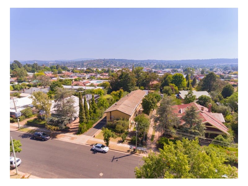 2/95 Brown Street, Armidale NSW 2350