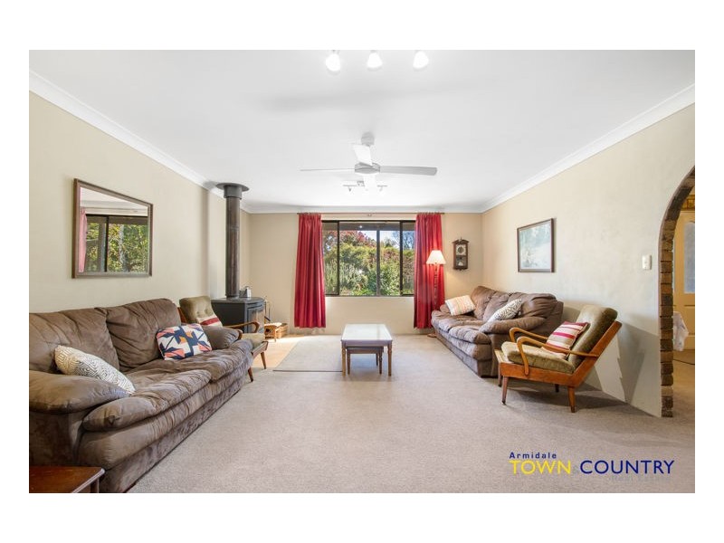 56 Amaroo Road, Armidale NSW 2350
