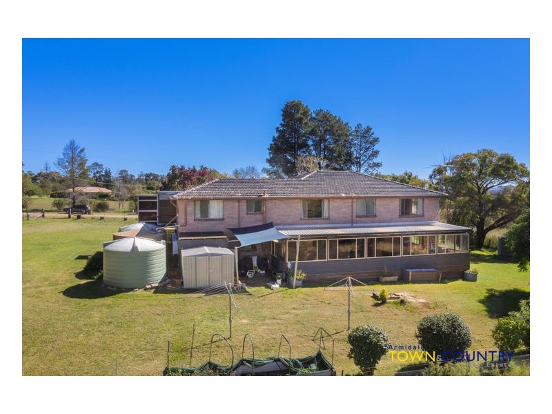 56 Amaroo Road, Armidale NSW 2350