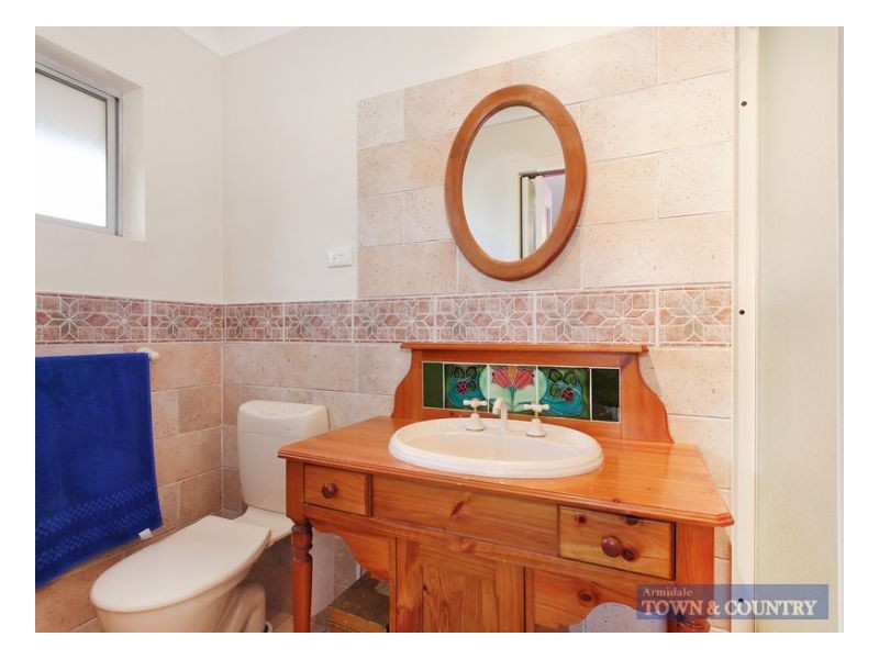 30 Dangarsleigh Road, Armidale NSW 2350