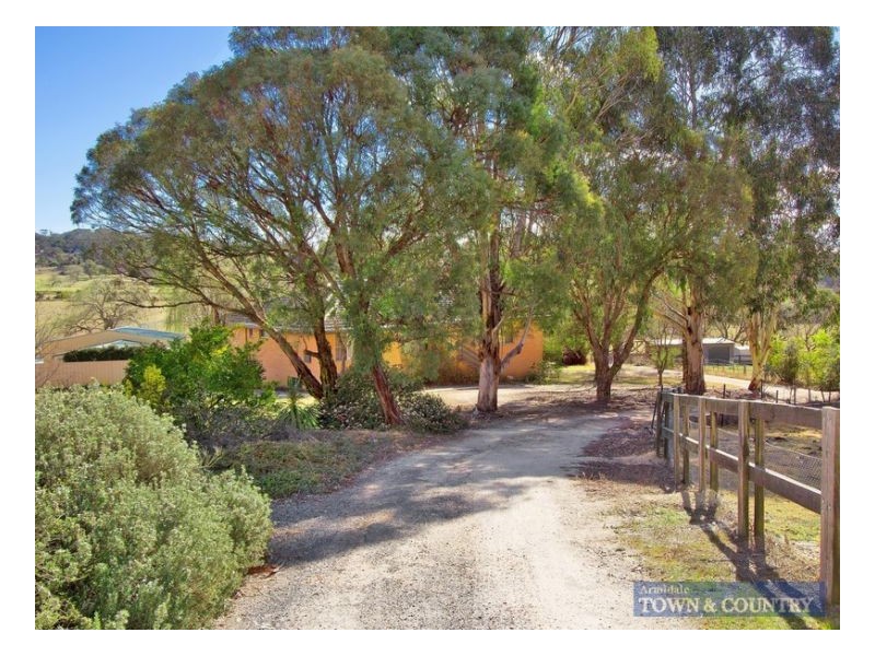 30 Dangarsleigh Road, Armidale NSW 2350