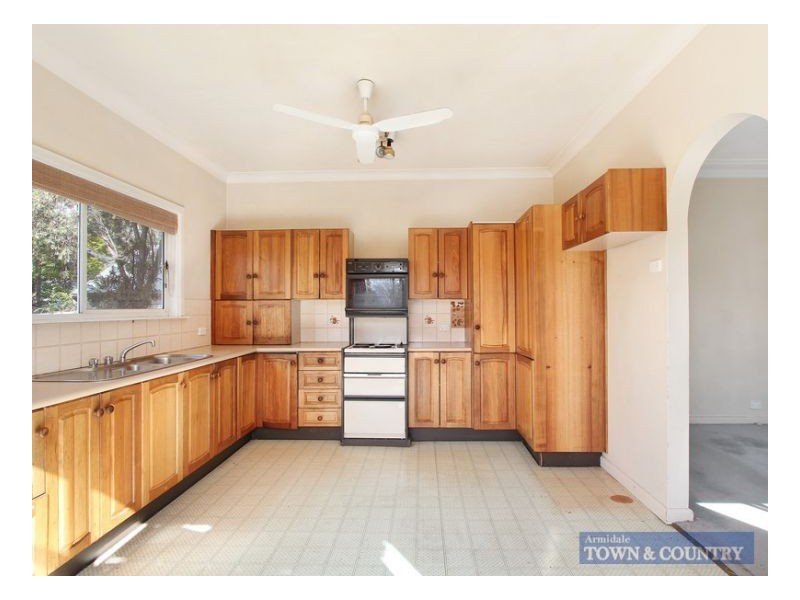 173 Marsh Street, Armidale NSW 2350