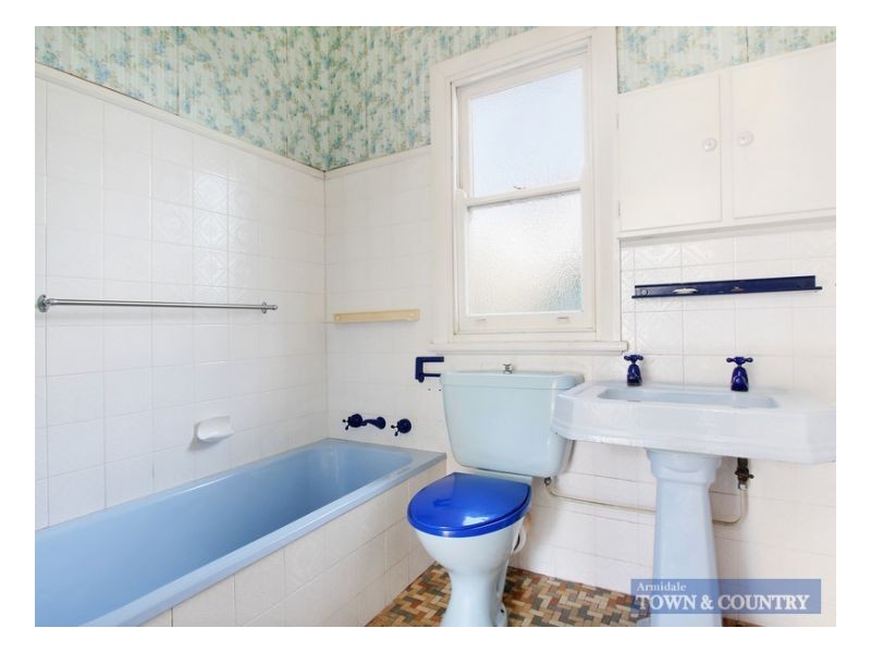 173 Marsh Street, Armidale NSW 2350
