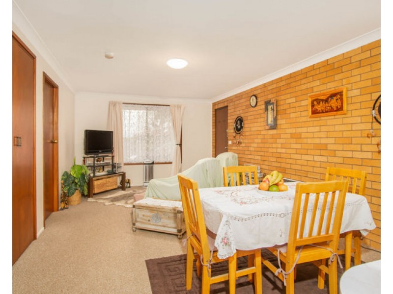 2/7 Duval Street, Armidale NSW 2350
